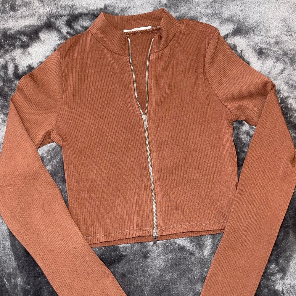Long sleeve top
